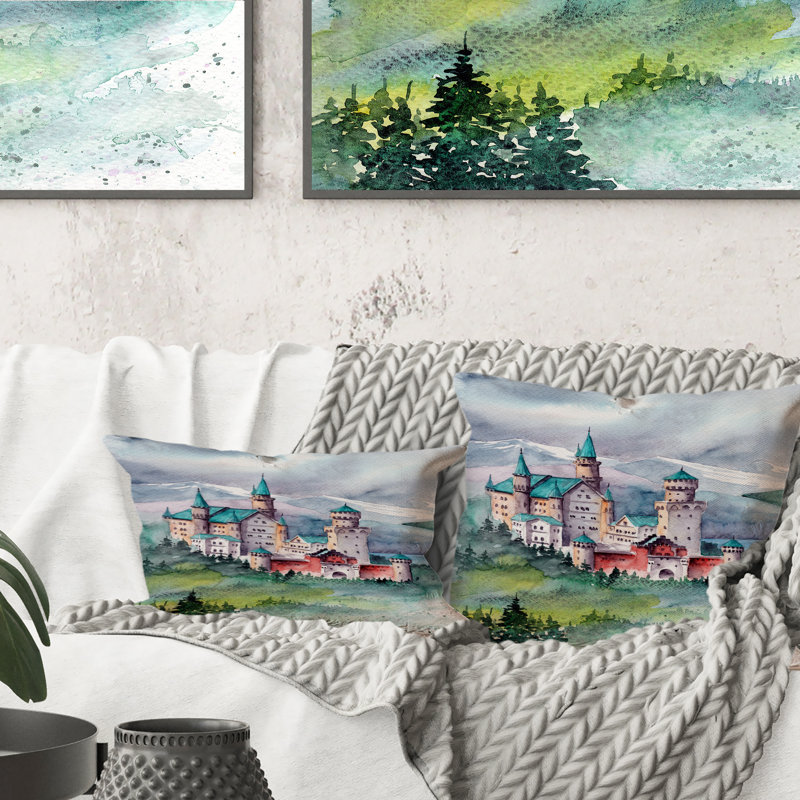 Château avec toit bleu dans les montagnes couvertes - coussin décoratif imprimé vintage