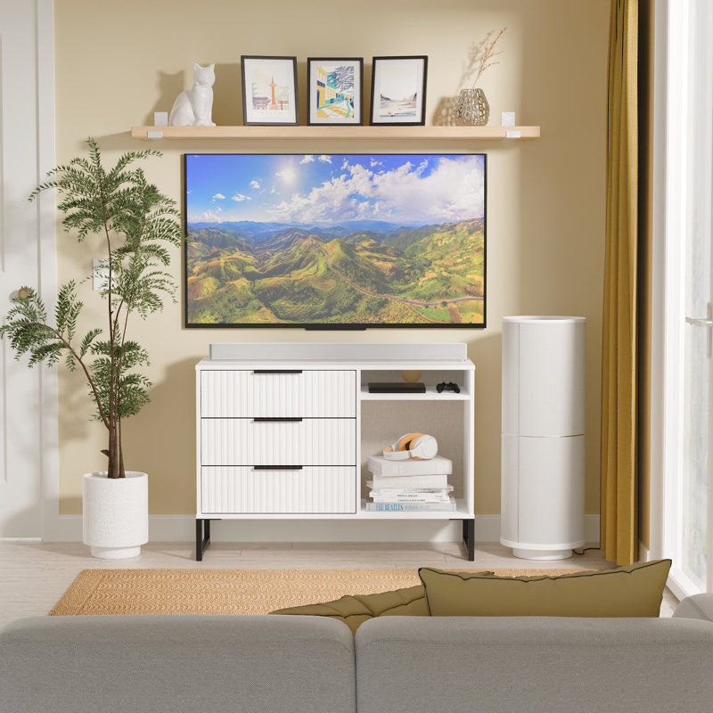 Fluted 3 Drawer TV Unit, White