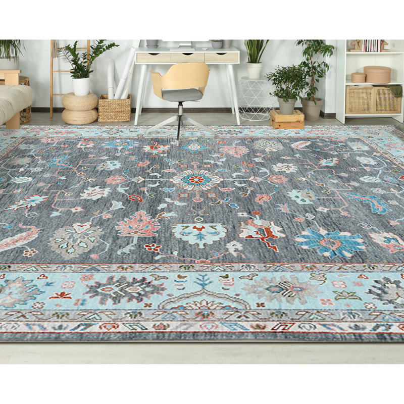 Oriental Area Rug in Gray, Rectangle 9' x 12'
