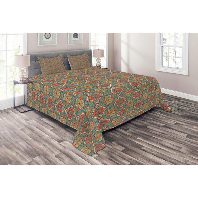 Eclectic Polyester Geometric Shapes Coverlet, King Bedspread + 2 Shams