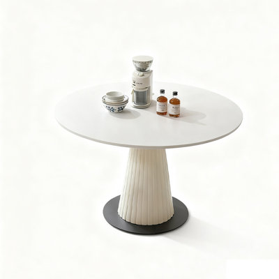 White Round Sintered Stone Dining table
