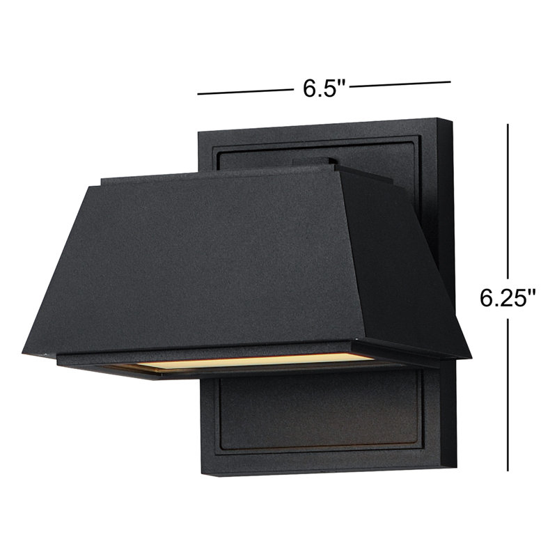 Baleine LED Wall Light, Black