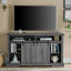 Meuble télé avec armoires de rangement et porte de grange coulissante-966652334-966652330