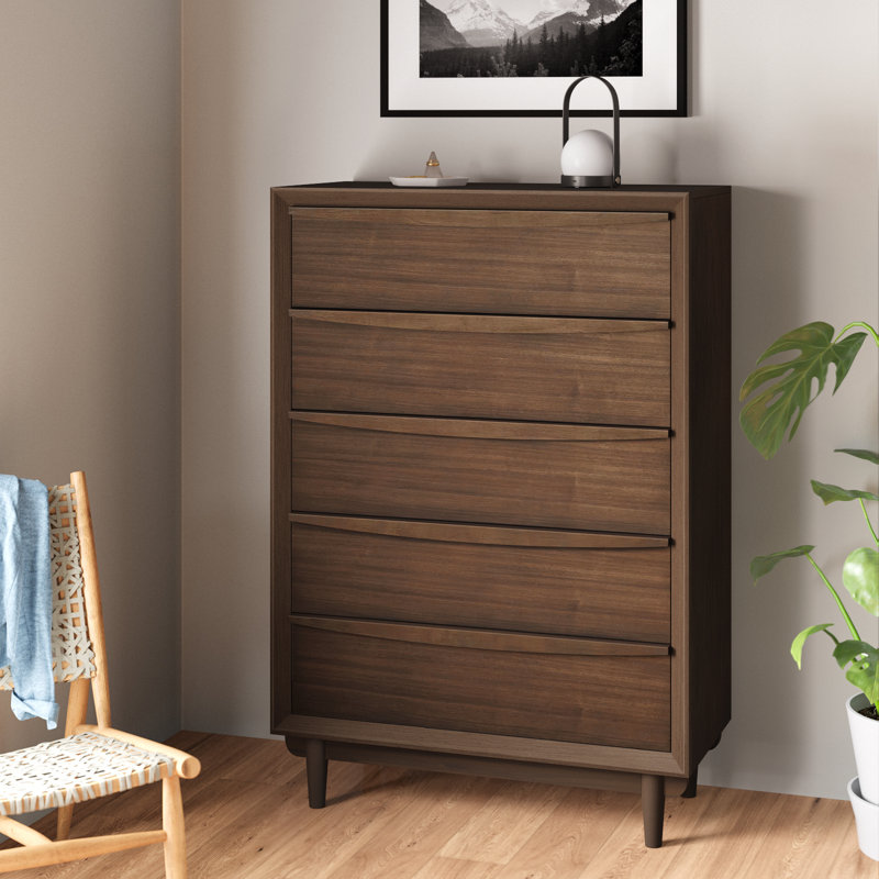 Commode haute 52 po Llesica, 5 tiroirs, poignées à tirer, brun noyer