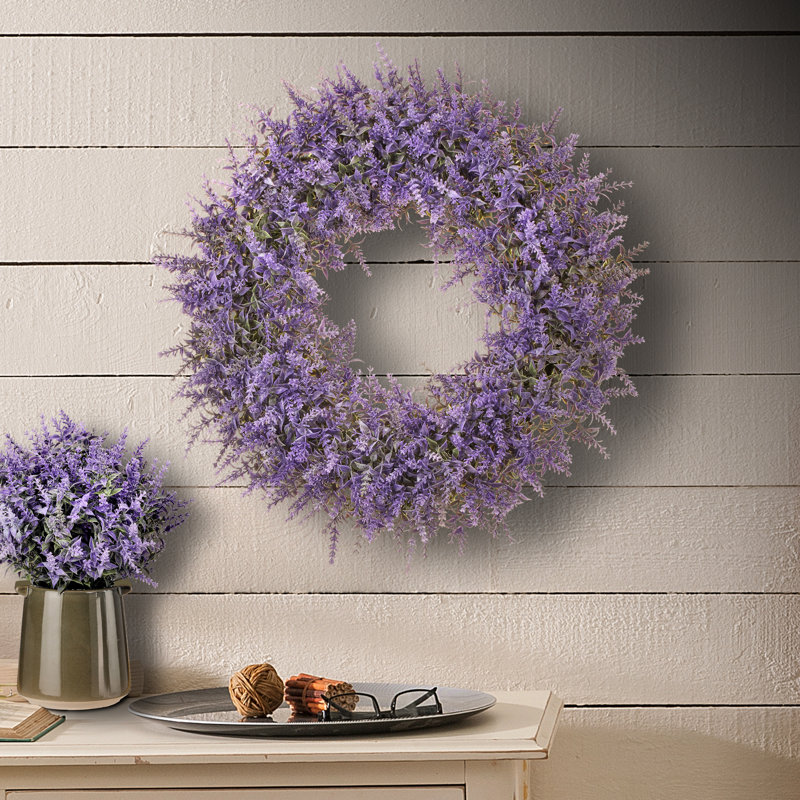 Couronne artificielle en plastique UV 18 po