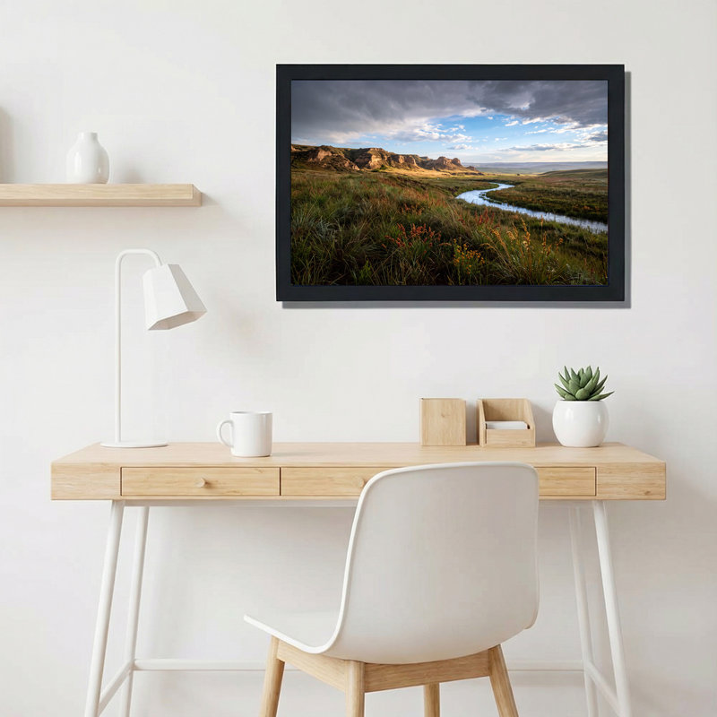 «Winding River Through Grassy Fields and Rocky Hills», art mural sur toile, 16"H x 24"W