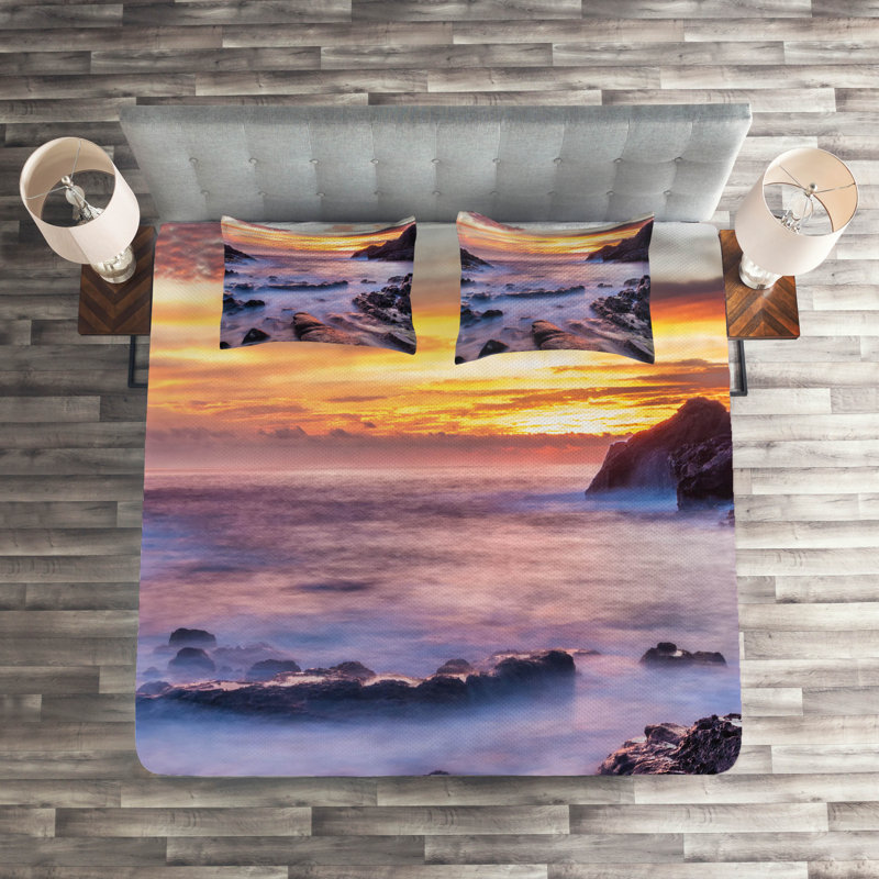 Bunny Coastal Polyester Coverlet