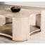 Table basse moderne avec finition en chêne, structure en bois d'hévéa, tablette inférieure attachée et rangement ouvert, forme carrée de 42 pouces pour le salon, placage de bois d'ingénierie, profondeur de 18 po de hauteur, hauteur de 18 po