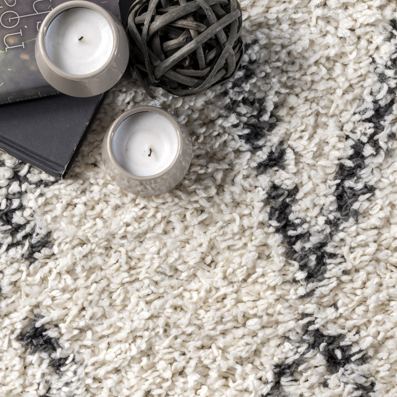 Tapis à motif géométrique blanc cassé Asusus, Ovale 3 pi x 5 pi