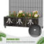 Boîte à fleurs en métal avec treillis et roues-2012433076-2012433077