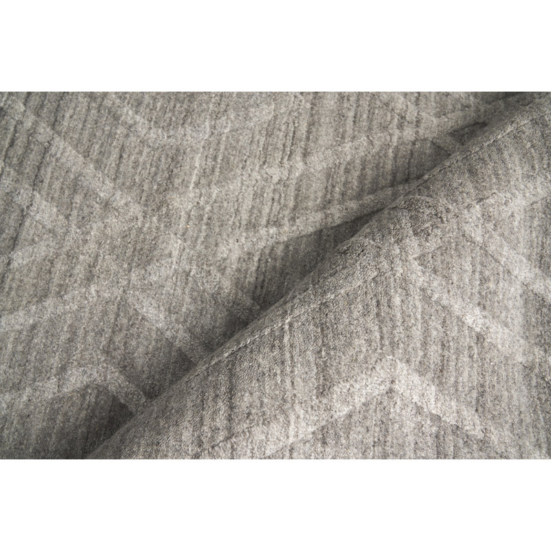 Castelli Geometric Area Rug in Gray, Rectangle 14' x 18'