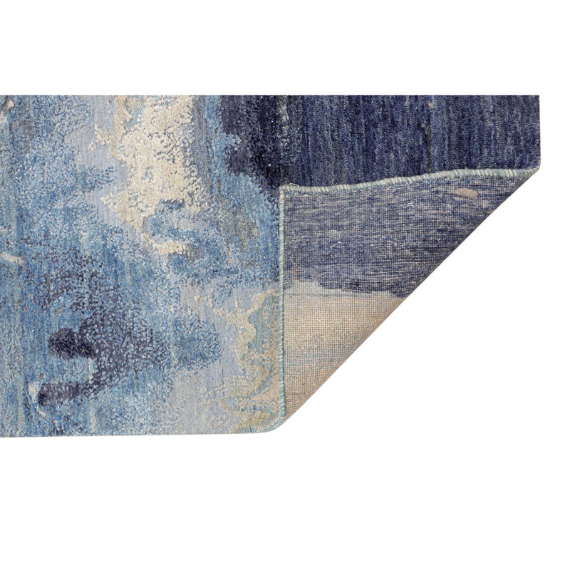 Abstract Area Rug in Silver/Blue/Ivory