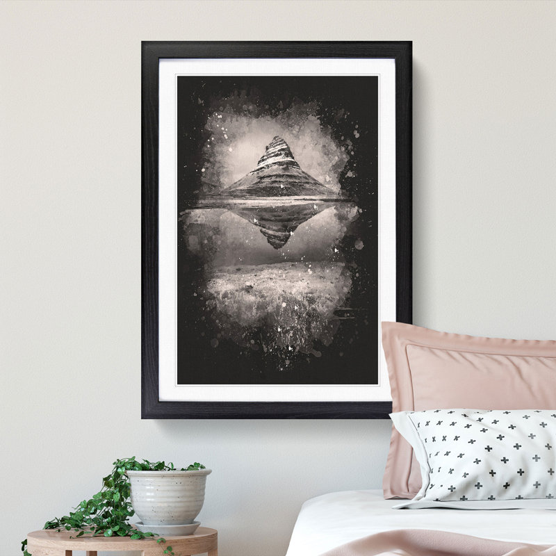 View Of Kirkjufell Mountain In Iceland - Single Picture Frame Painting on MDF, Black Framed, 87cm H x 62cm W x 2cm D