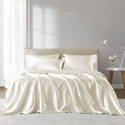 4 draps de luxe 100% satin simple - froissé, matelas ajustés jusqu'à 16 po, doux pour la peau, aide avec les frisottis, taies d'oreiller à bout ouvert, réduit la casse des cheveux, boulochage, cheveux, lisse et soyeux, 4 pièces