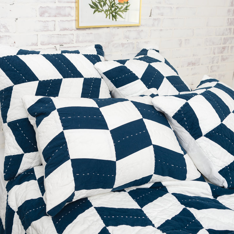 Full White and Indigo Reversible Cotton Quilt Set