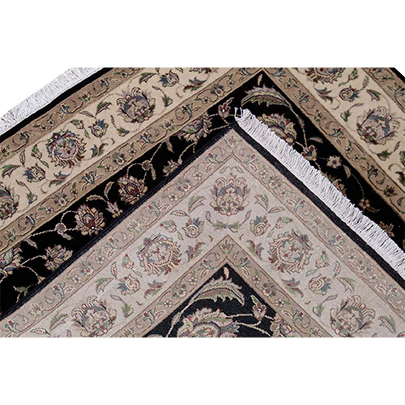 Hand Woven Wool Area Rug, Square 4' x 4'