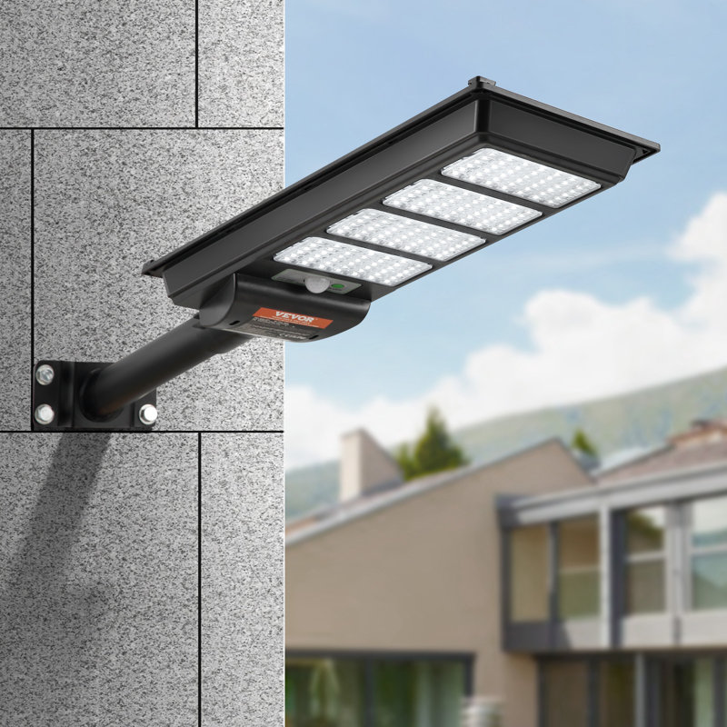 Lampadaire d'extérieur avec panneaux solaires VEVOR