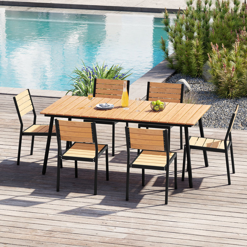 Ensemble de salle à manger 6 personnes L 70,87 po x L 33,07 po avec structure en aluminium, trou pour parasol et chaises sans accoudoirs