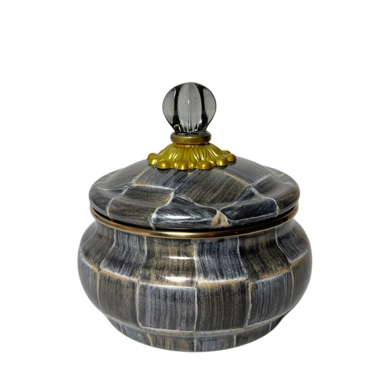 Sophisticheck Squashed Pot