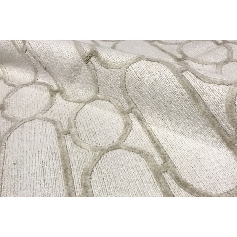 Hand-Knotted High-Quality Ivory Area Rug