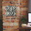 Art graphique sur toile, "V" par Chris Paschke-101608476