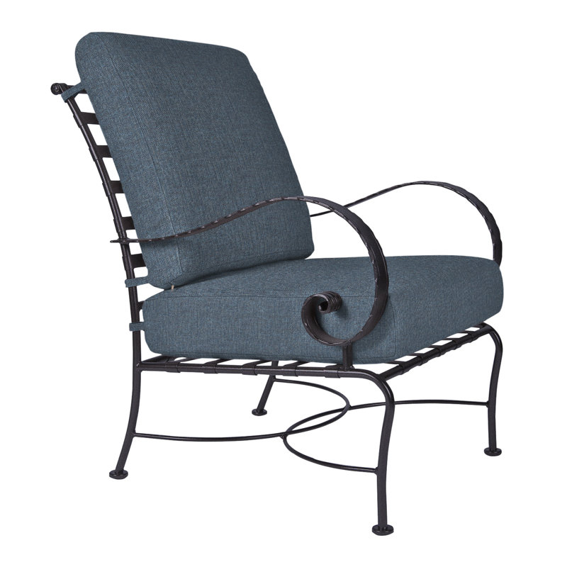 Classico Outdoor Lounge Chair, Graphite, Cast Lagoon