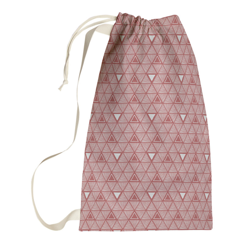 Sac à linge triangles dessinés à la main, H 36 po x l 28 po x P 1,5 po, Rouge/blanc