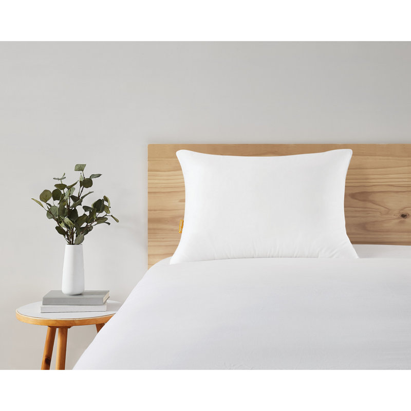 White Memory Foam Hybrid Soft Bed Pillow with Zipper Closure
