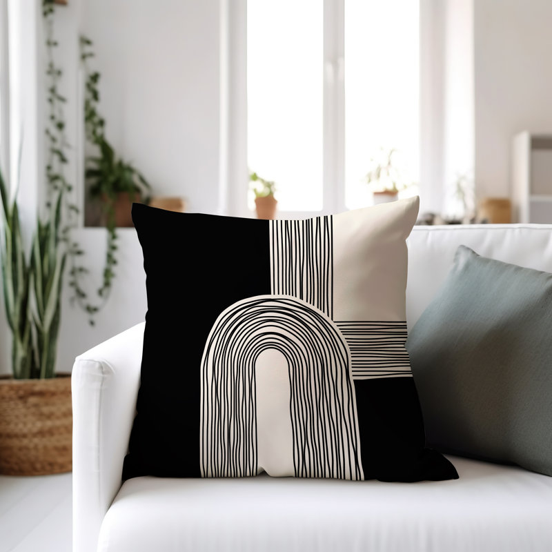 Coussin décoratif réversible intérieur / extérieur Cassie, H 17 po x l 17 po, Noir / crème / noir