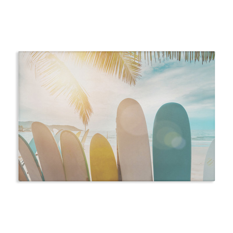 «Sunny Beach Surfboard», art mural sur toile par Sissi et Seb, H 24 po x l 36 po
