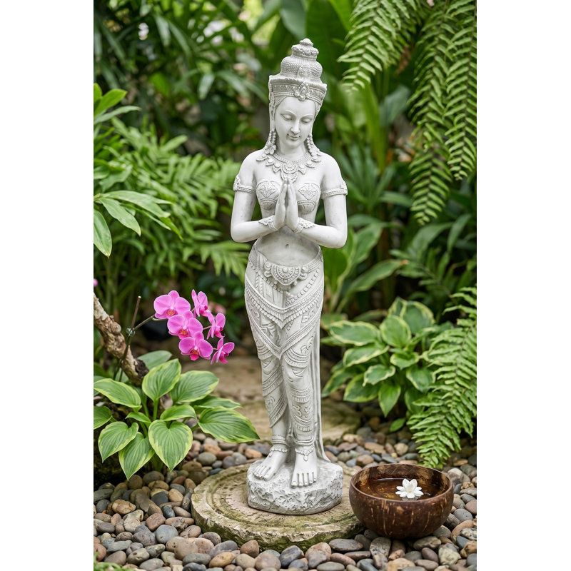 Statue belle créature Teppanom thaï