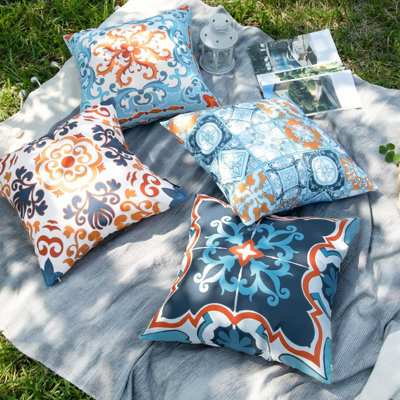 Indoor/Outdoor Pillow Cover