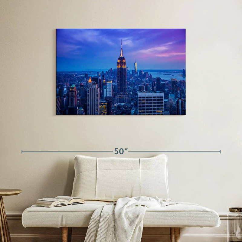 Lilie Dusky Empire State Building, H 26 po x l 39 po