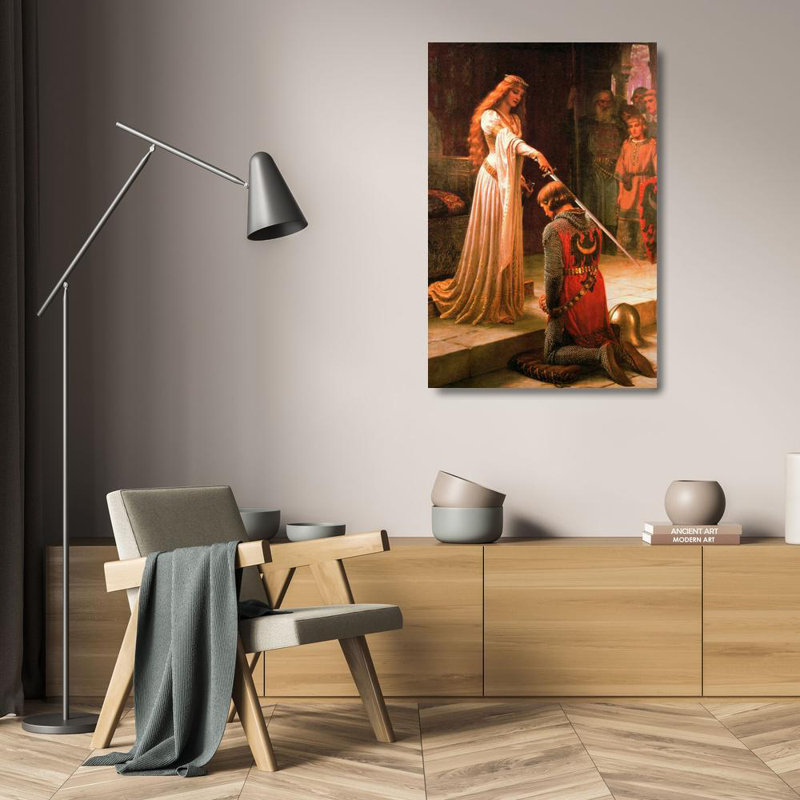 The Accolade, 24" H x 16" W