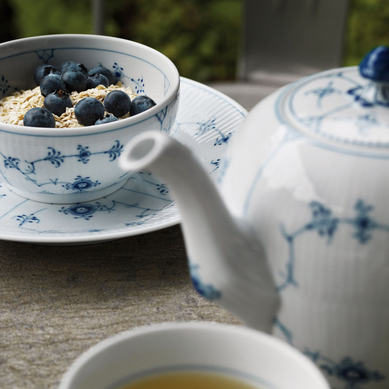 Royal Copenhagen Blue Fluted Plain 15.8926 oz Bowl