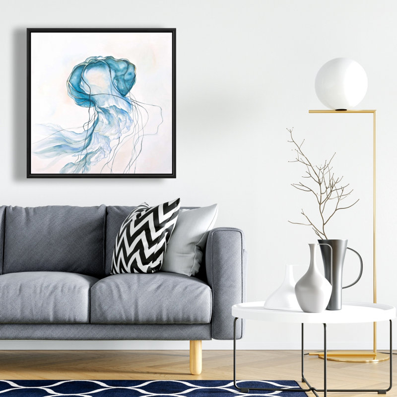 " Jellyfish Moving "