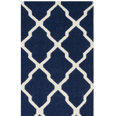 Tapis géométrique tissé à la main en laine et coton Rodgers