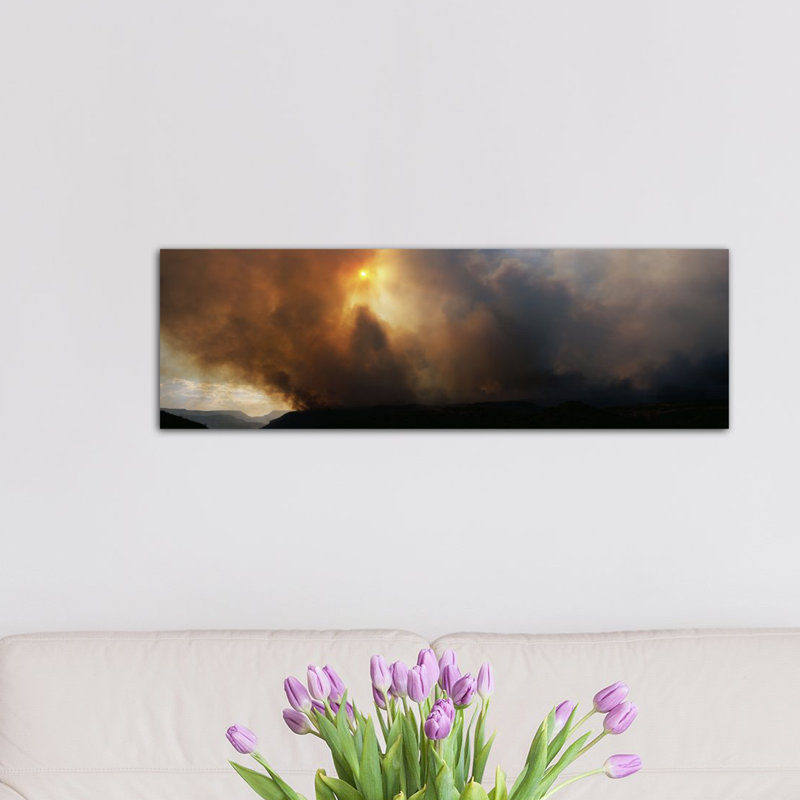 Fumée panoramique d'un feu de forêt, parc national de Zion, Washington County, Utah, États-Unis - reproduction de photo sur toile tendue