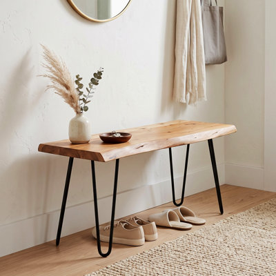 Banc en bois massif Alaterre Furniture Live Edge avec pieds en épingle à cheveux en métal - 36 po