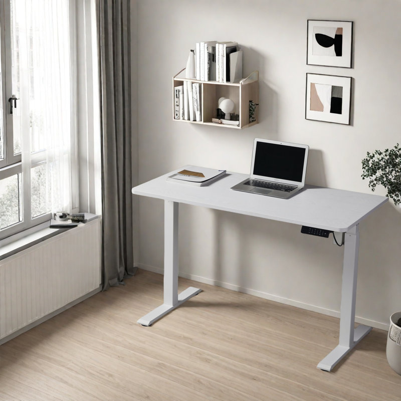 Bureau debout à hauteur réglable électrique Larreon, H 47,2 po x l 48 po x P 24 po, Blanc