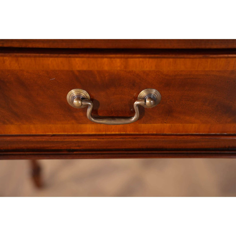 Petit bureau à bandes en acajou
