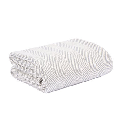 Edgartown 50" x 70" Throw
