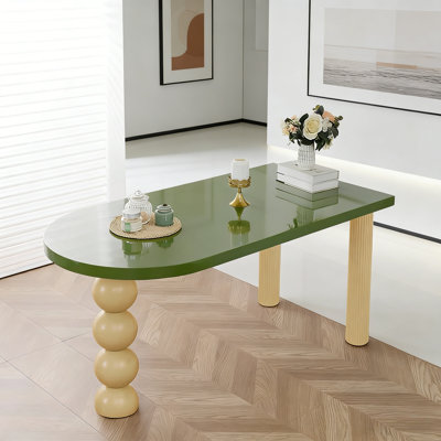 Simple, Creative and Fashionable Dining Table
