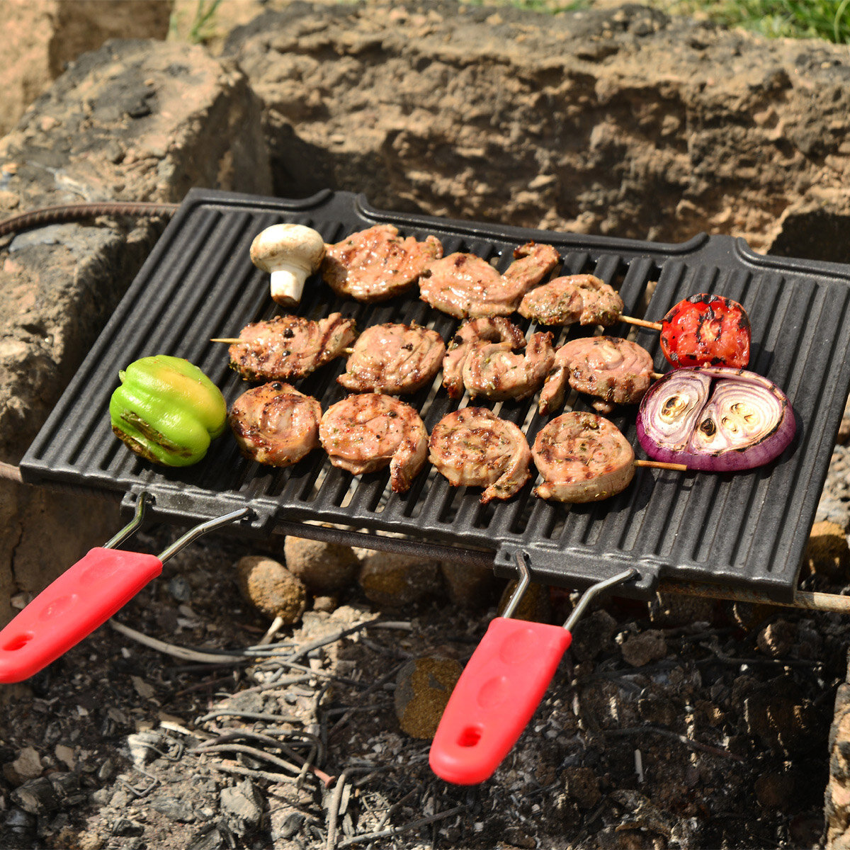 LAVA CAST IRON Lava Enameled Cast Iron BBQ Griddle 16 inch-with Silicon  Wire Handle Sleeves Wayfair