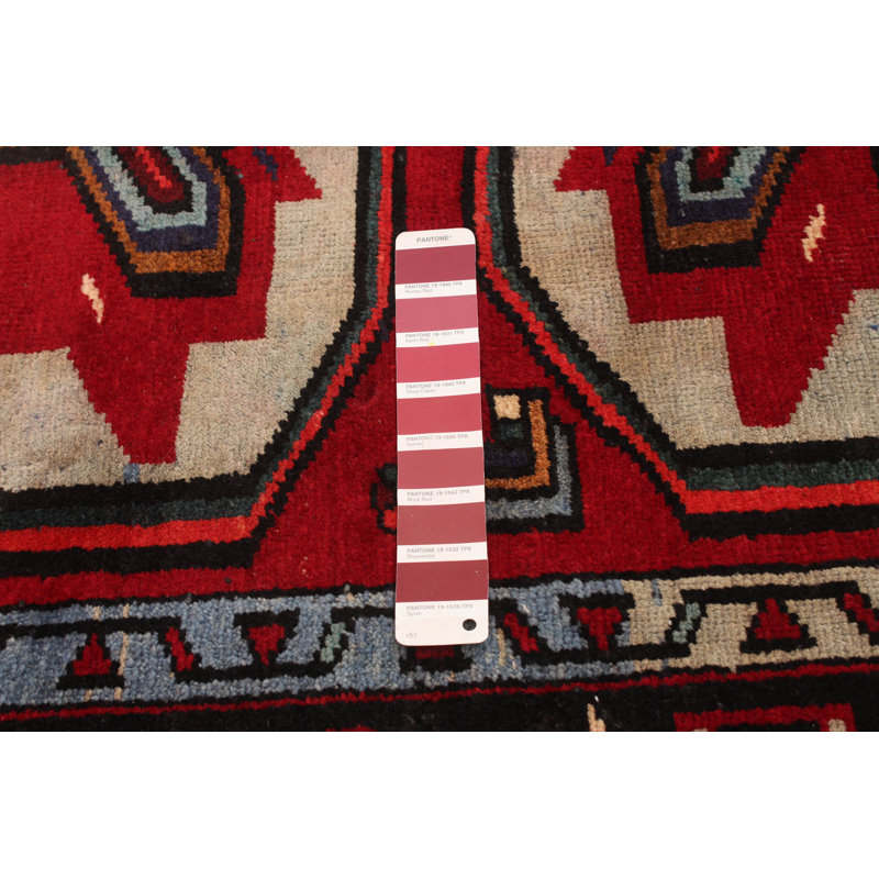 Tapis rouge rétro Melis 4 pi 6 po x 7 pi 4 po