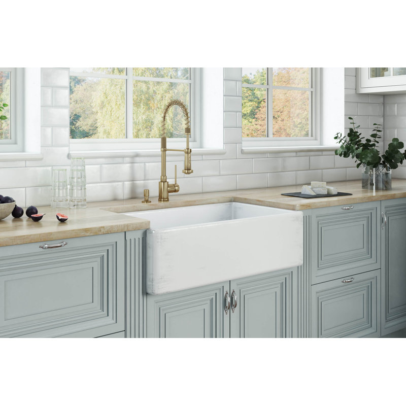 Fiamma 33" L x 20" W Farmhouse Kitchen Sink with Sink Grid and Drain Assembly, Distressed White
