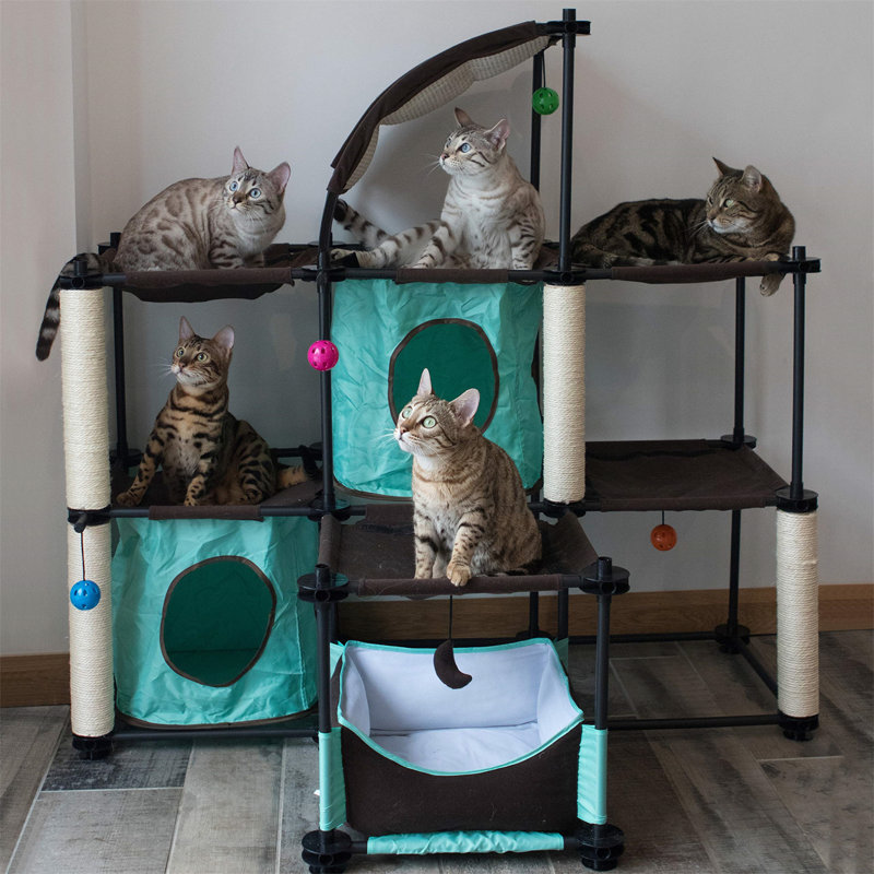 Esaias 47.52'' H Cat Tree