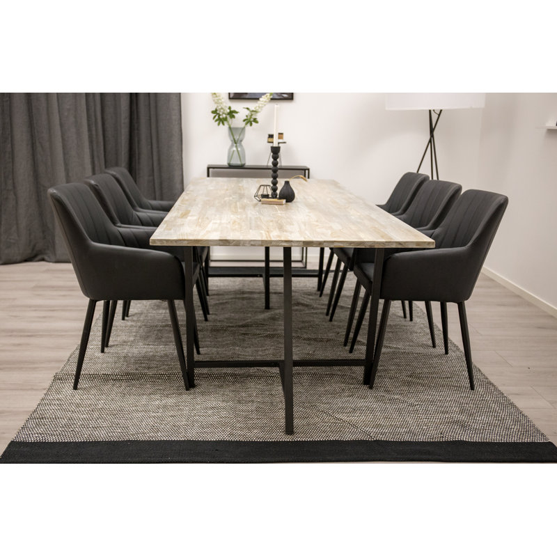 Picacho 6 - Person Dining Set