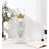 White est en rupture de stock