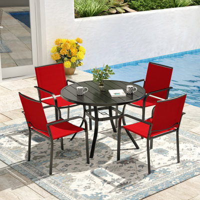 4 - Person Patio Dining Set With Round Table